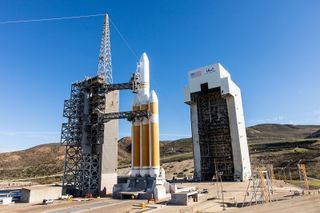 ULA Delta IV Heavy rocket with NROL-71