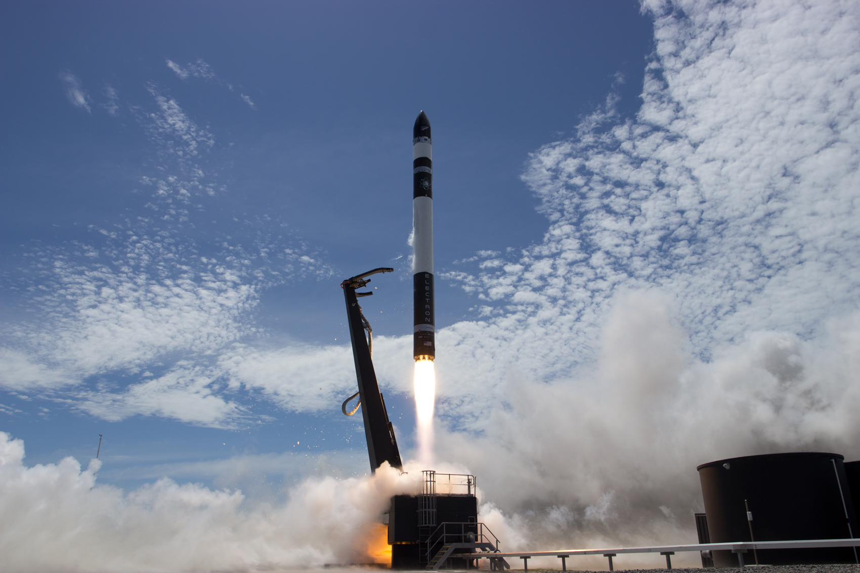 Rocket Lab Electron rocket lifts off