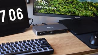 Plugable Dual HDMI Docking Station (UD-4VPD) review photos