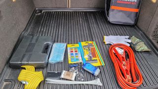 Haiphaik Emergency Roadside Toolkit contents