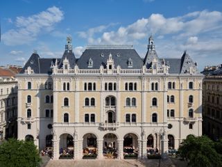 w budapest hotel drechsler palace