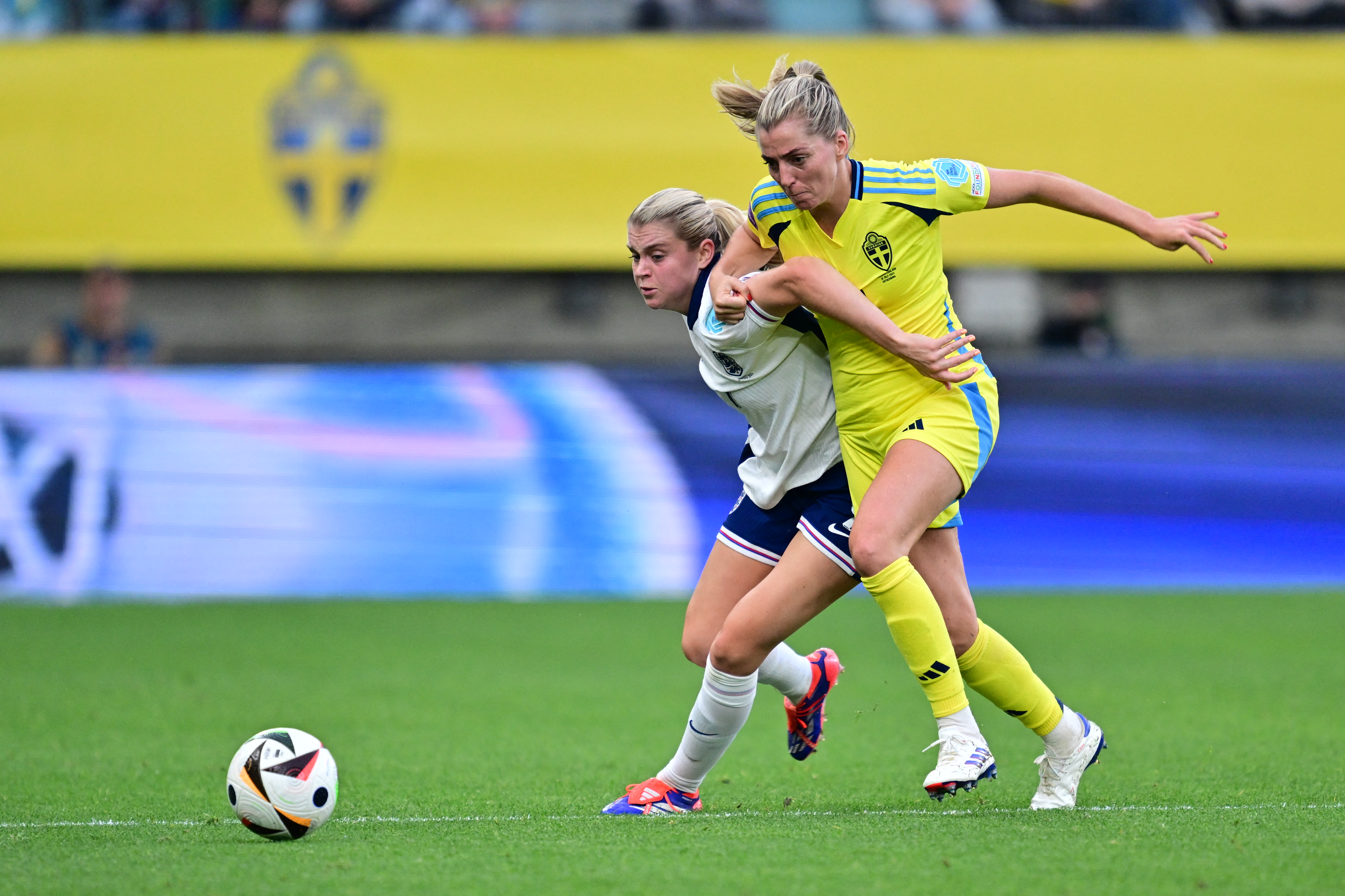 FBL-WOMEN-EURO-2025-QUALIFIER-SWE-ENG