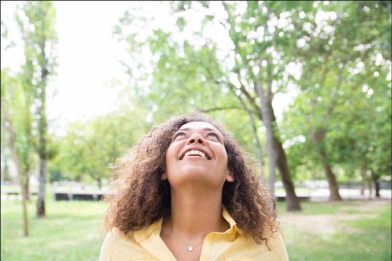 Mujer sonriendo