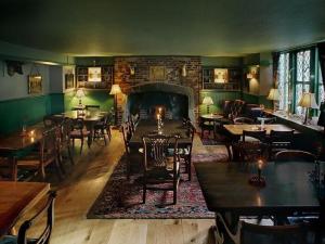 Un lugar para sentarse en The Lamb Inn