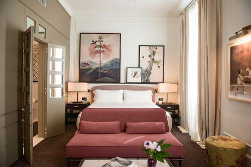 Gallery image of Hotel Vilòn - Small Luxury Hotels of the World in Rome