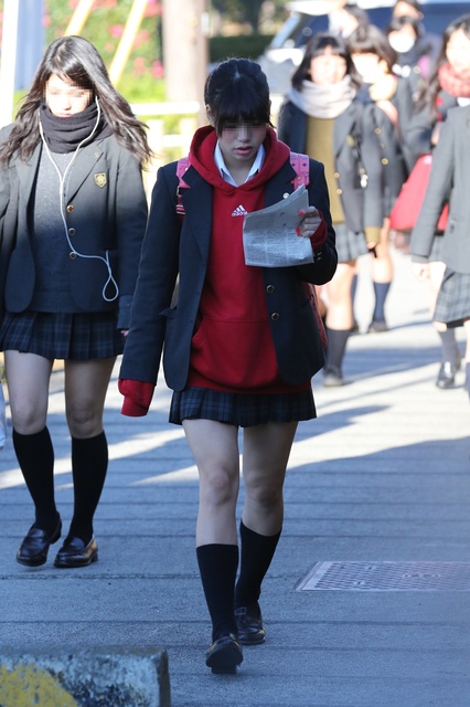 【画像】女子高生を見かけ次第盗撮奴ｗｗｗ