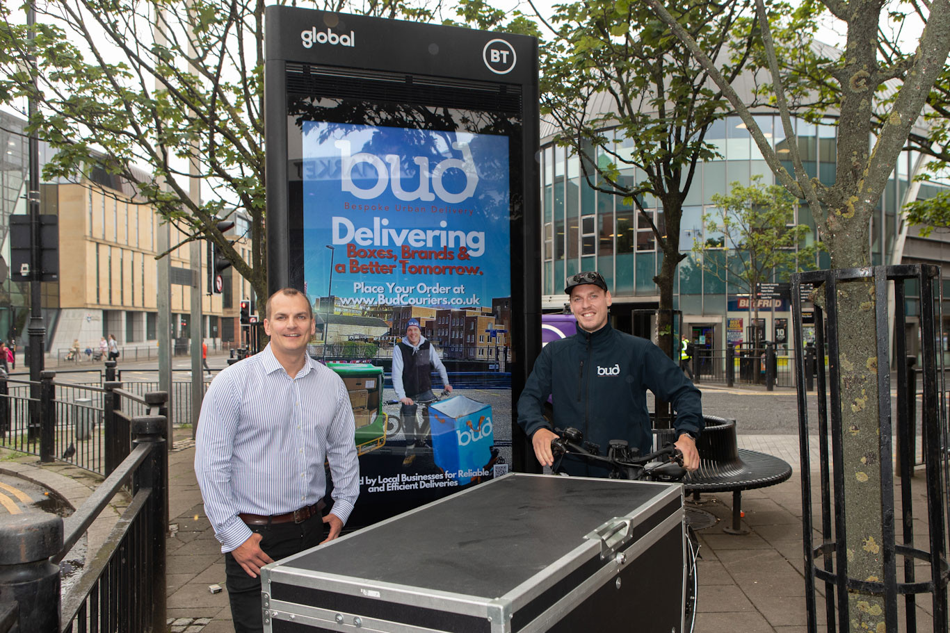 The first seven of BT’s Street Hub 2.0 units have been installed in Newcastle bringing free ultra-fast WiFi, free calls, wayfinding information and rapid device charging.