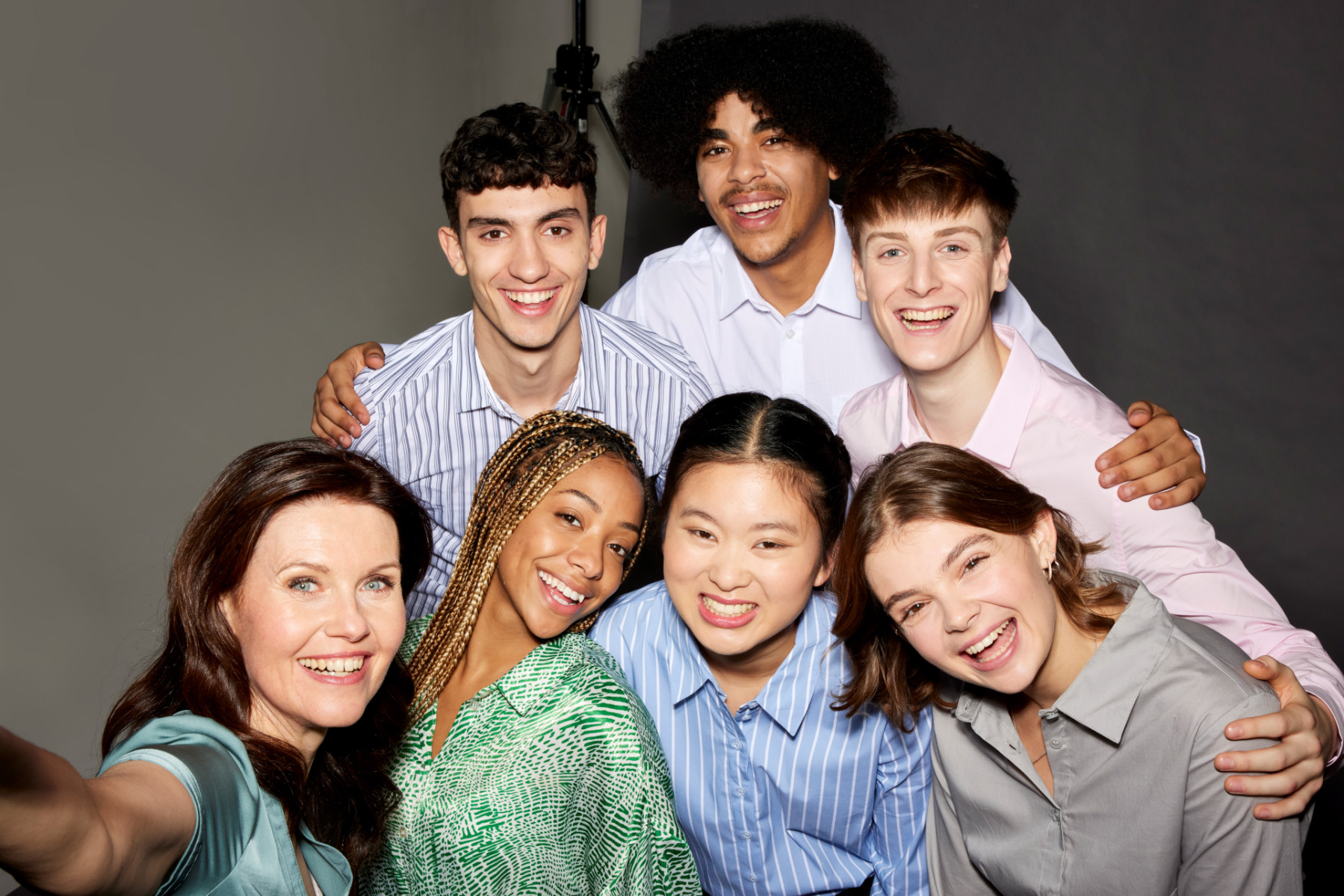 A teacher and her class of students take a selfie at a BT Group Get Work Ready event