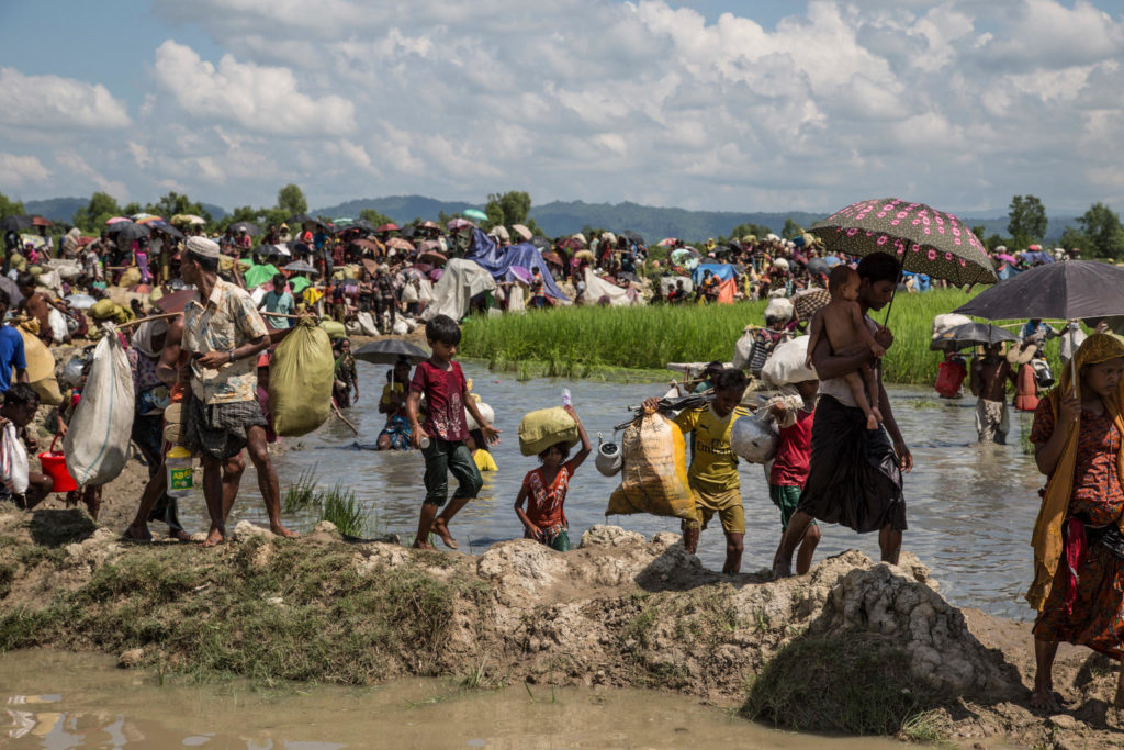 Rohingya refugees cross into Bangladesh at Palong Khali in Cox’s Bazar district in Bangladesh on Oct. 16. Photo by Roger LeMoyne/UNICEF