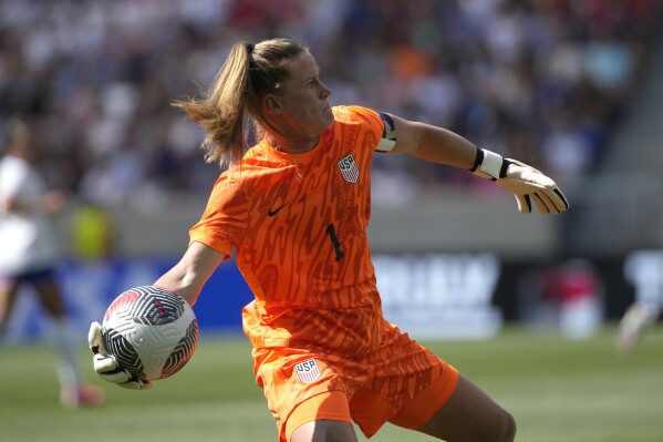 United States goalkeeper Alyssa Naeher throws the ball across the field during a women's international friendly soccer match against Mexico, Saturday, July 13, 2024, in Harrison, N.J. (AP Photo/Pamela Smith)