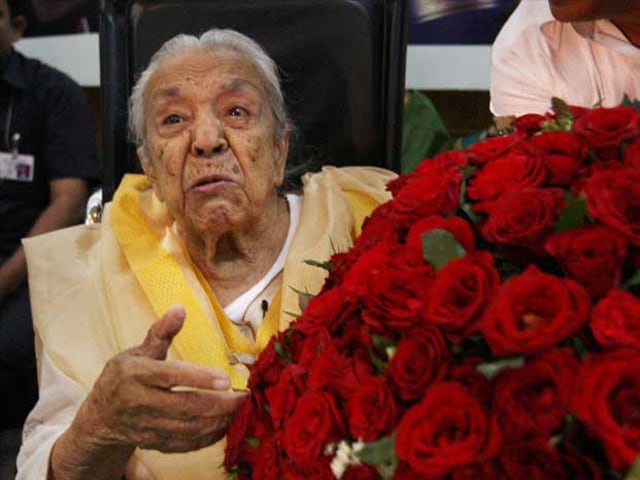 Photo : On Twitter, India Bids Farewell to Zohra Sehgal