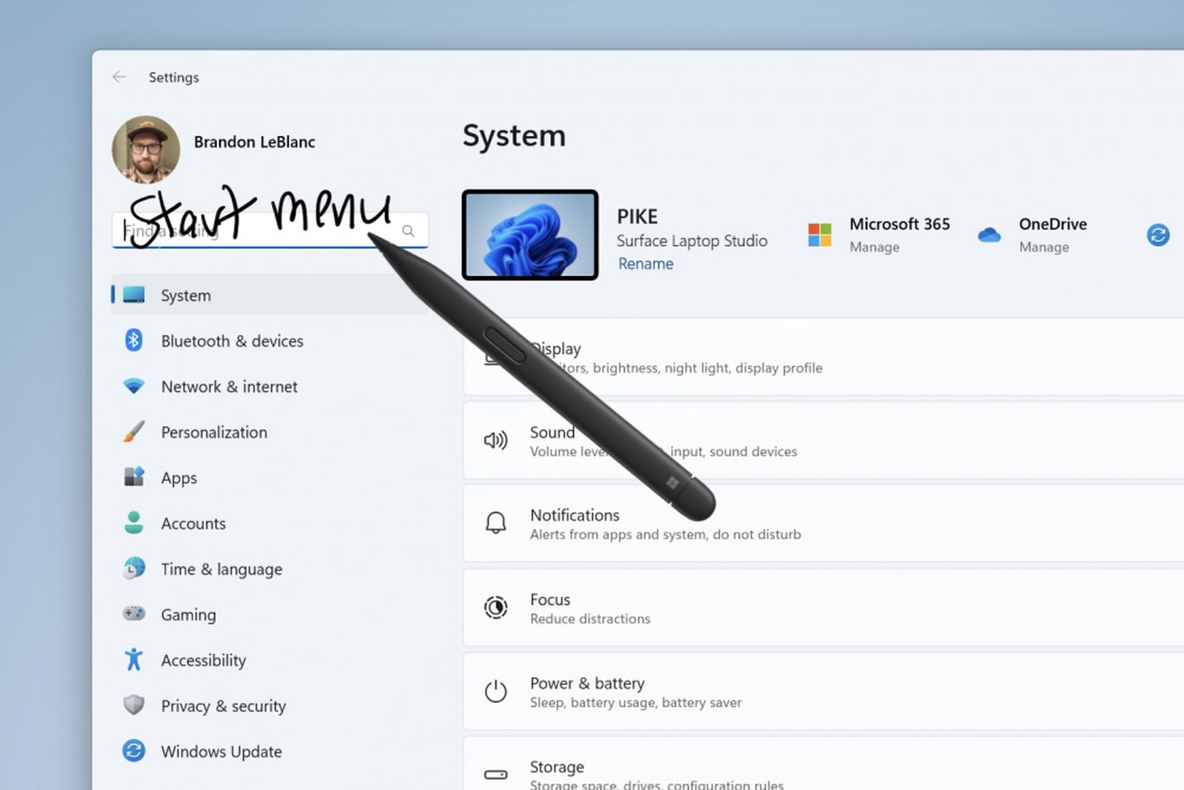 Windows 11 settings screen with a floating stylus handwriting “start menu” in the find field.