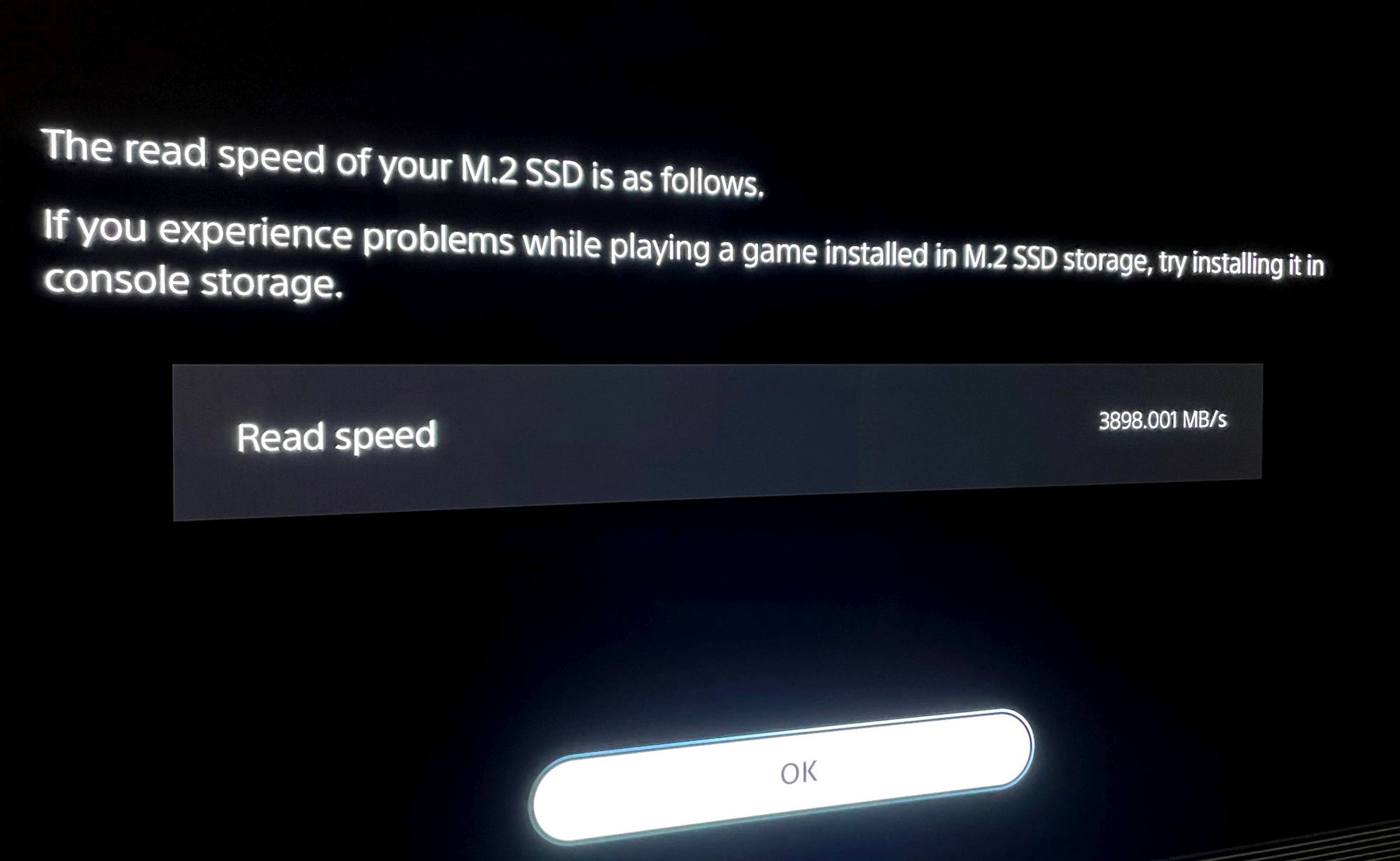 The PS5 reads 3898.001 megabytes per second in its speed test