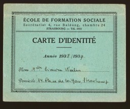 1938–1939'dan itibaren 1943'te yeni bir kimlik edinene kadar, Simone Weil sahte bir öğrenci kartıyla uydurma ismi Simone Werlin'i kullandı. Kart Strasburg'taki Sosyal Hizmetler Okulu'na kaydolduğunu gösteriyordu. Sahte ve uydurma belgeleri kullanan Weil Fransa, Chateauroux'a taşınmayı ve yardım ve kurtarma örgütü Oeuvre de Secours aux Enfants'in (Çocuklara Yardım Topluluğu) üyesi olarak Yahudi çocukların kurtarılması için operasyon düzenlemeyi başardı.