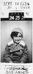 Anne Frank ötéves korában. Bad Aachen, Németország, 1934. szeptember 11.