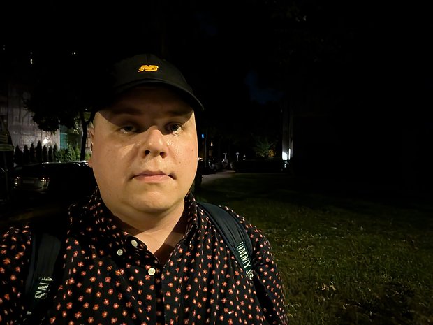 Mit dem Google Pixel 9 Pro XL aufgenommenes Selfie