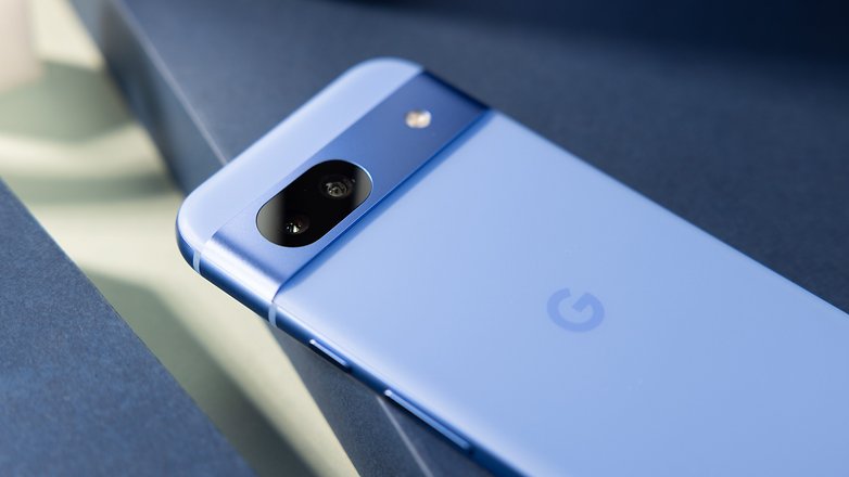 Kamera-Modul des Google Pixel 8a