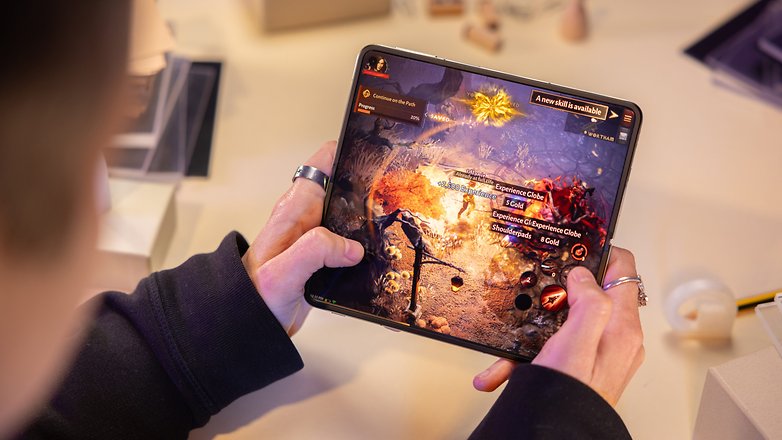 Diablo Immortal auf dem OnePlus Open