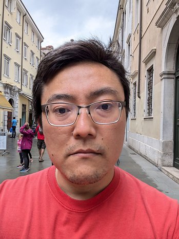 Google Pixel 8a: Selfiekamera (1,4x Digitalzoom)