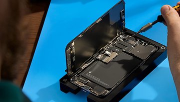 Apple's self-repair showing an iPhone 14 Pro being torn down