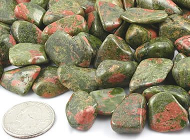 Epidote in unakite