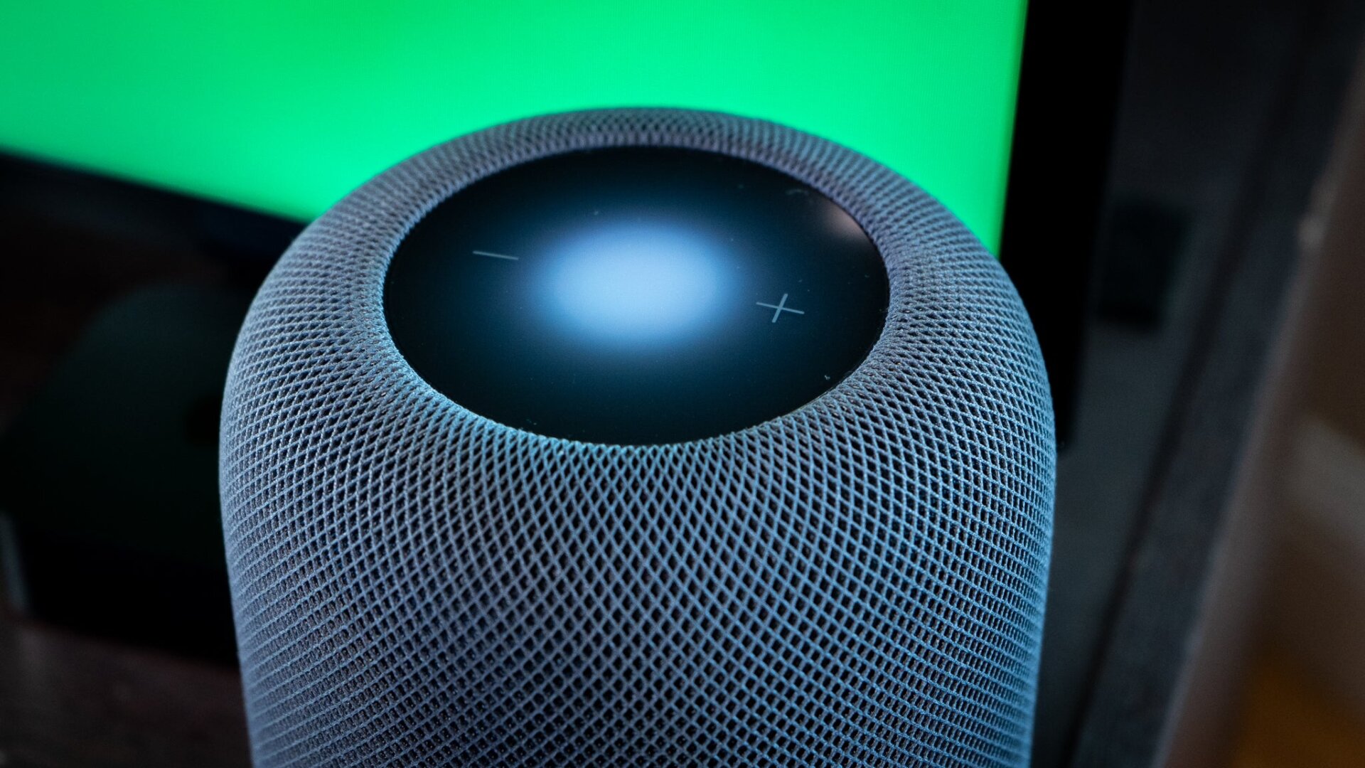 You’ll know when the HomePod is playing music with an ambient light on the top. 