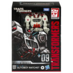 Tf Studio Series Vygr Tf War For Cybertron 09 Ratchet Package 1