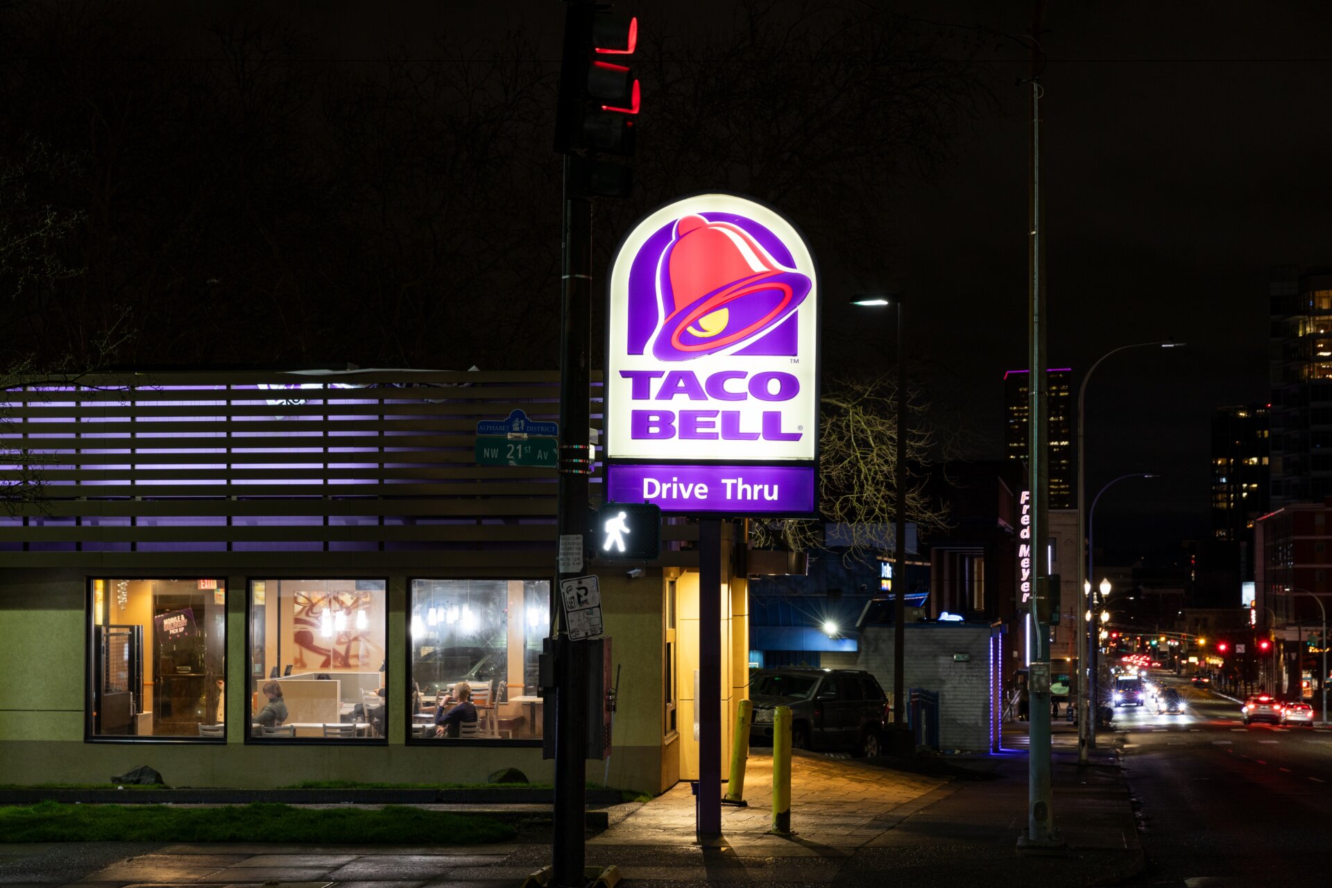 Portland,,oregon ,usa, Feb,27,,2024, ,taco,bell,drive