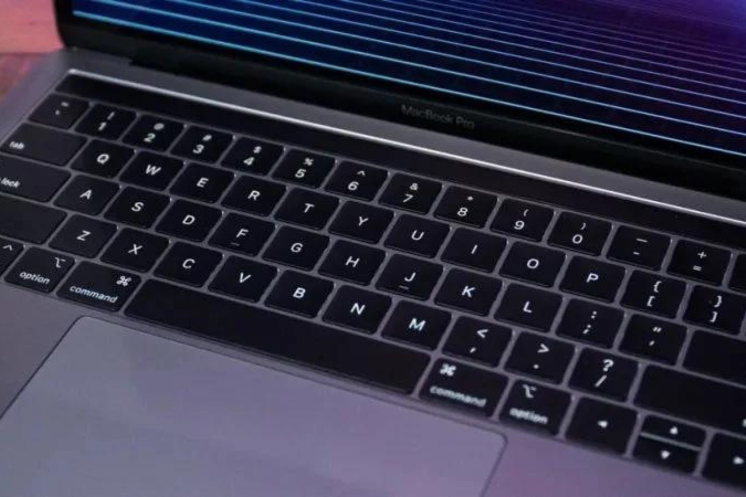 Apple butterfly keyboard