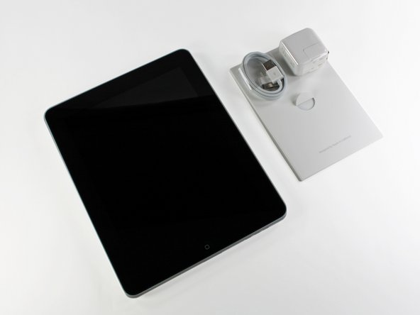 iPad Wi-Fi Teardown: step 2, image 1 of 3