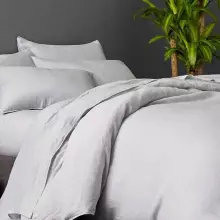 Fluffy gray bedding 