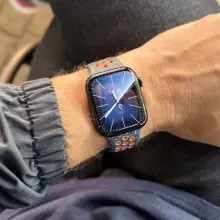 Apple Watch Series 9 on man's wrist