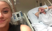 Woman snaps a casual selfie while her sister gives birth in the background