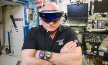 Astronaut Scott Kelly, who spent 340 days in space, gives the HoloLens his stamp of approval