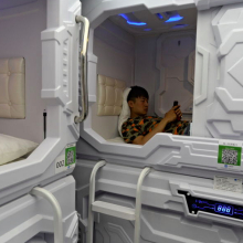 Nap capsules pop up in sleep-deprived, overworked China