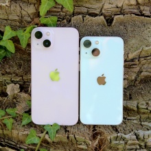 Apple iPhone 13 and iPhone 13 mini