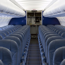 Senator says U.S. should force airlines to give you legroom