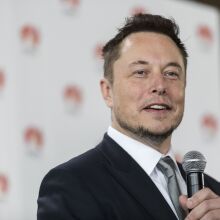 Elon Musk essentially predicts 'Mad Max' IRL if Australia doesn't embrace renewable energy