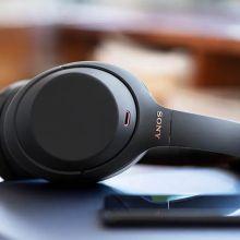 A pair of Sony WH-1000XM4 headphones