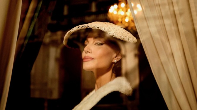 Angelina Jolie stars as Maria Callas in Pablo Larraín's "Maria."