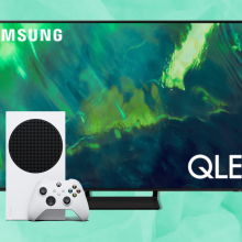 the xbox series s and its controller in front of a samsung q70a tv against a light green background