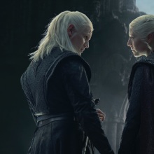 Daemon and Rhaenyra Targaryen hold hands in Harrenhal.