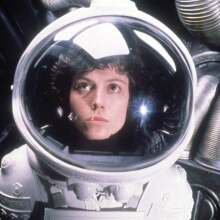  Sigourney Weaver in 'Alien' 