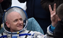 The emotional moment astronaut Scott Kelly landed on Earth after a year in space