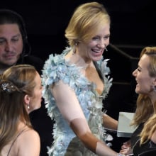 Kate Winslet and Cate Blanchett sparked a conspiracy theory at the Oscars