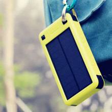 Charge your iPhone 9 times with this solar-powered battery