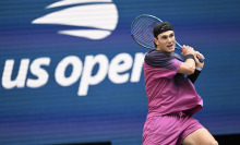 Jack Draper competes against Alex de Minaur