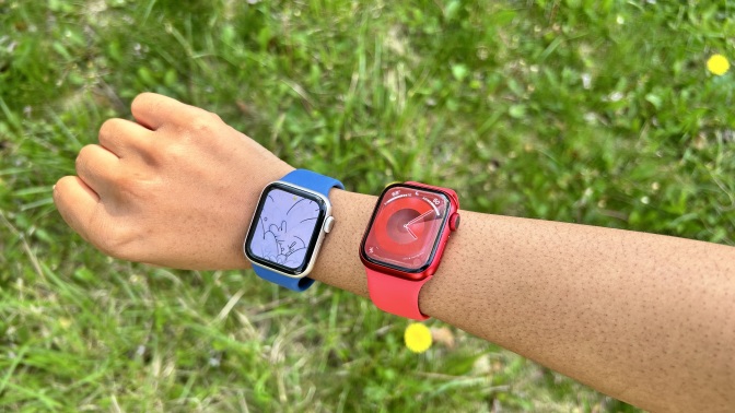 Apple Watch Series 9 vs. SE