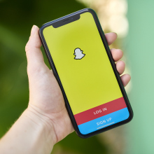 Snapchat releases new lenses teaching ASL basics