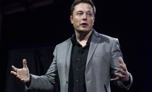 Elon Musk at solar panel unveiling: 'We need to make solar as appealing as electric cars'